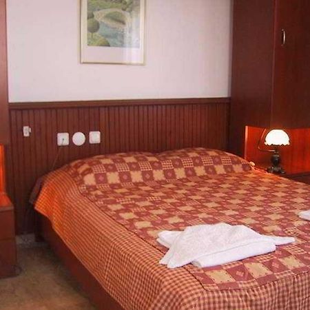 Reishan Hotel Тургутрейс Экстерьер фото
